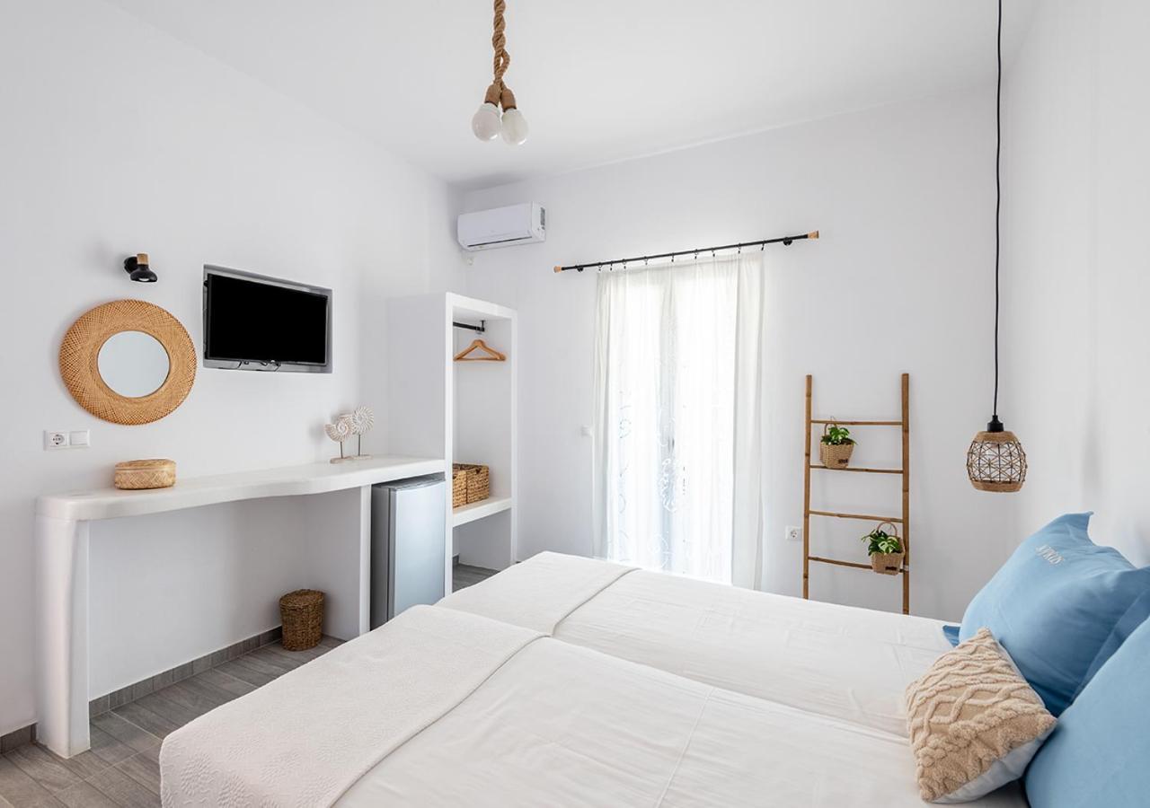 Dorkas Luxury Rooms&Apartments Livadakia Ngoại thất bức ảnh