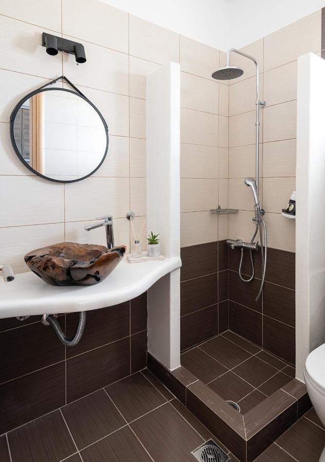 Dorkas Luxury Rooms&Apartments Livadakia Ngoại thất bức ảnh