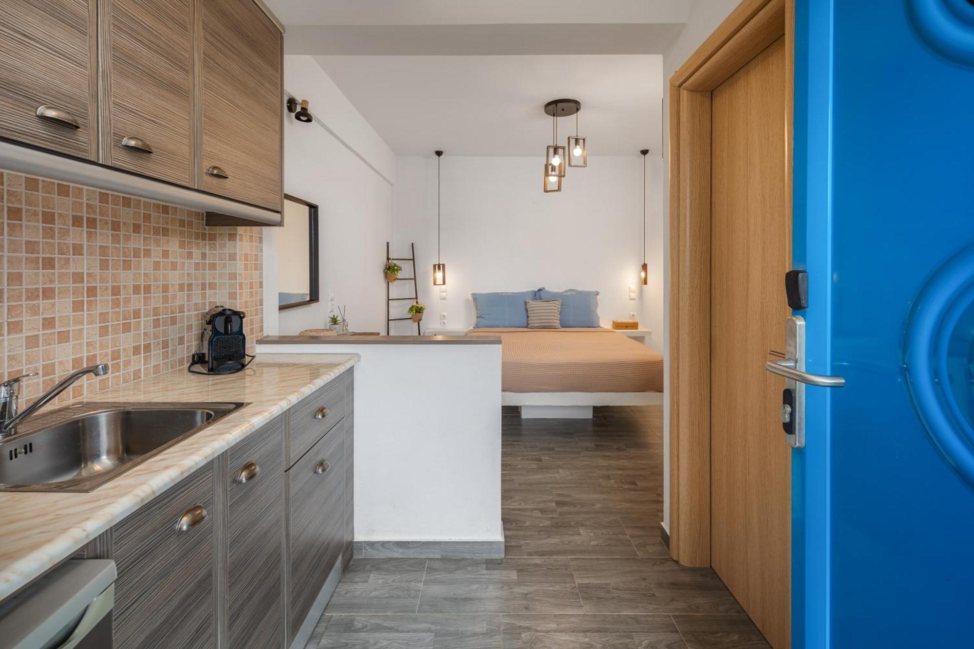 Dorkas Luxury Rooms&Apartments Livadakia Ngoại thất bức ảnh